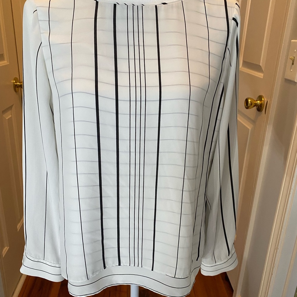 White House Black Market Striped Long Sleeve Blouse